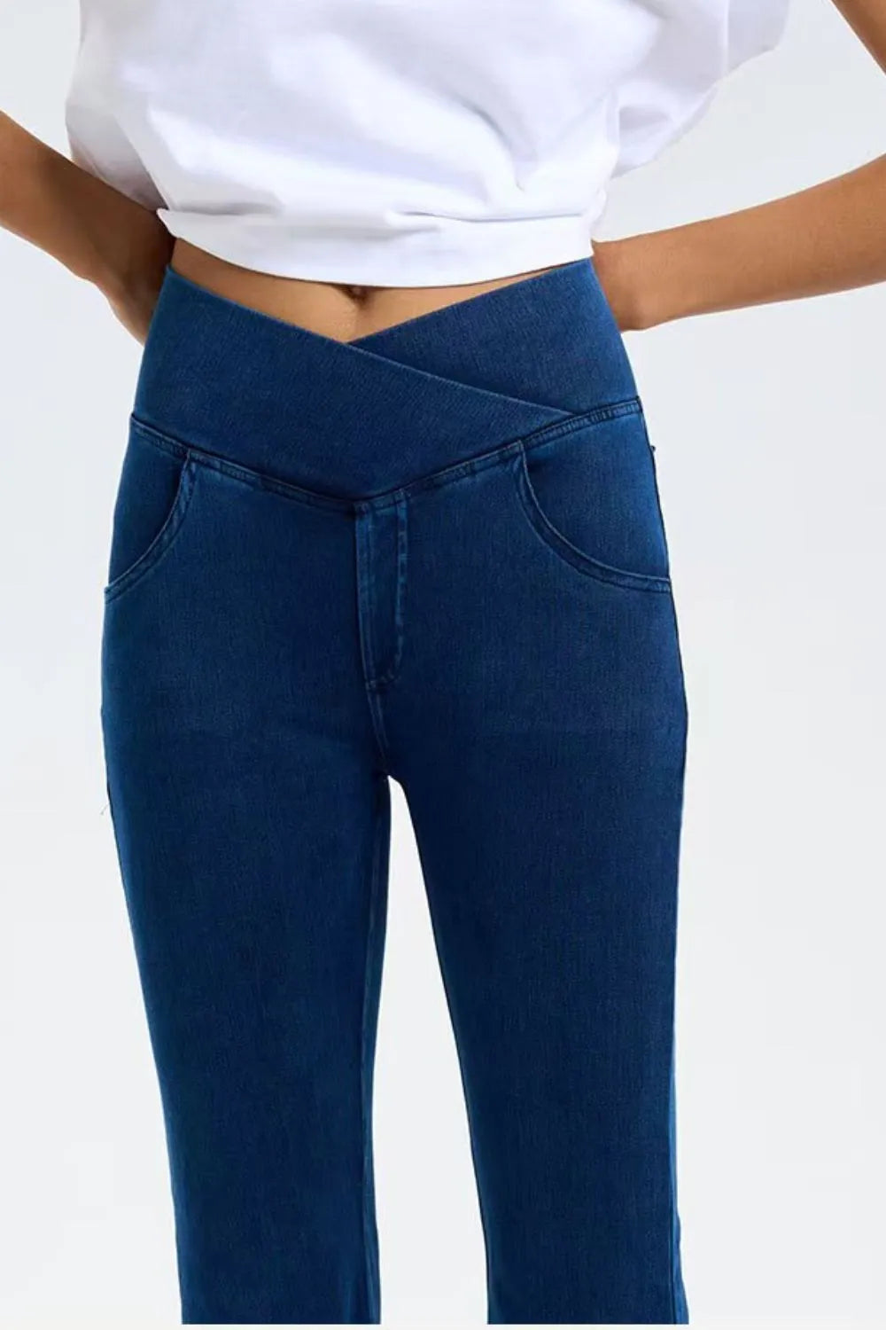 Jean Bootcut Stretch – Confort & Silhouette Élégante