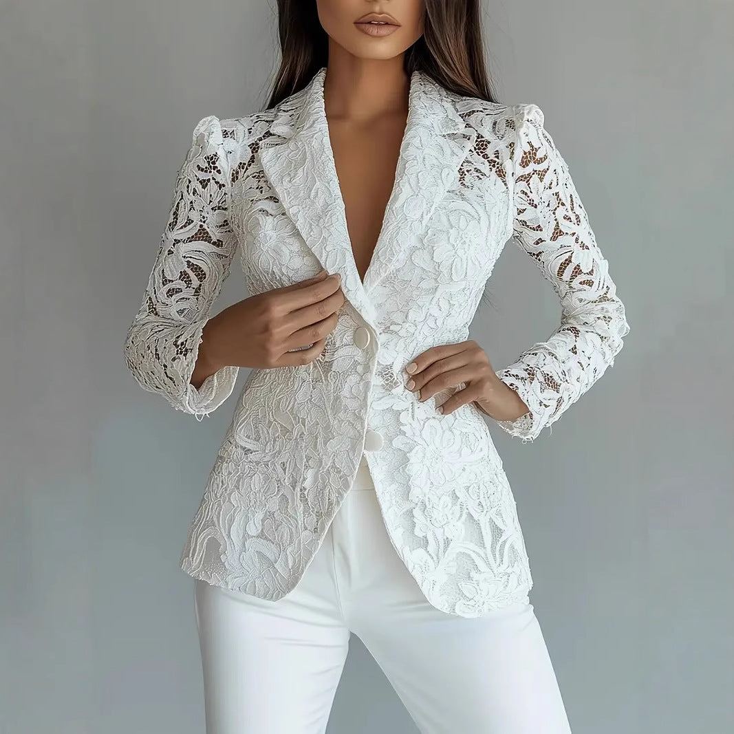 Blazer Élégant à Col V – Détails Dentelle