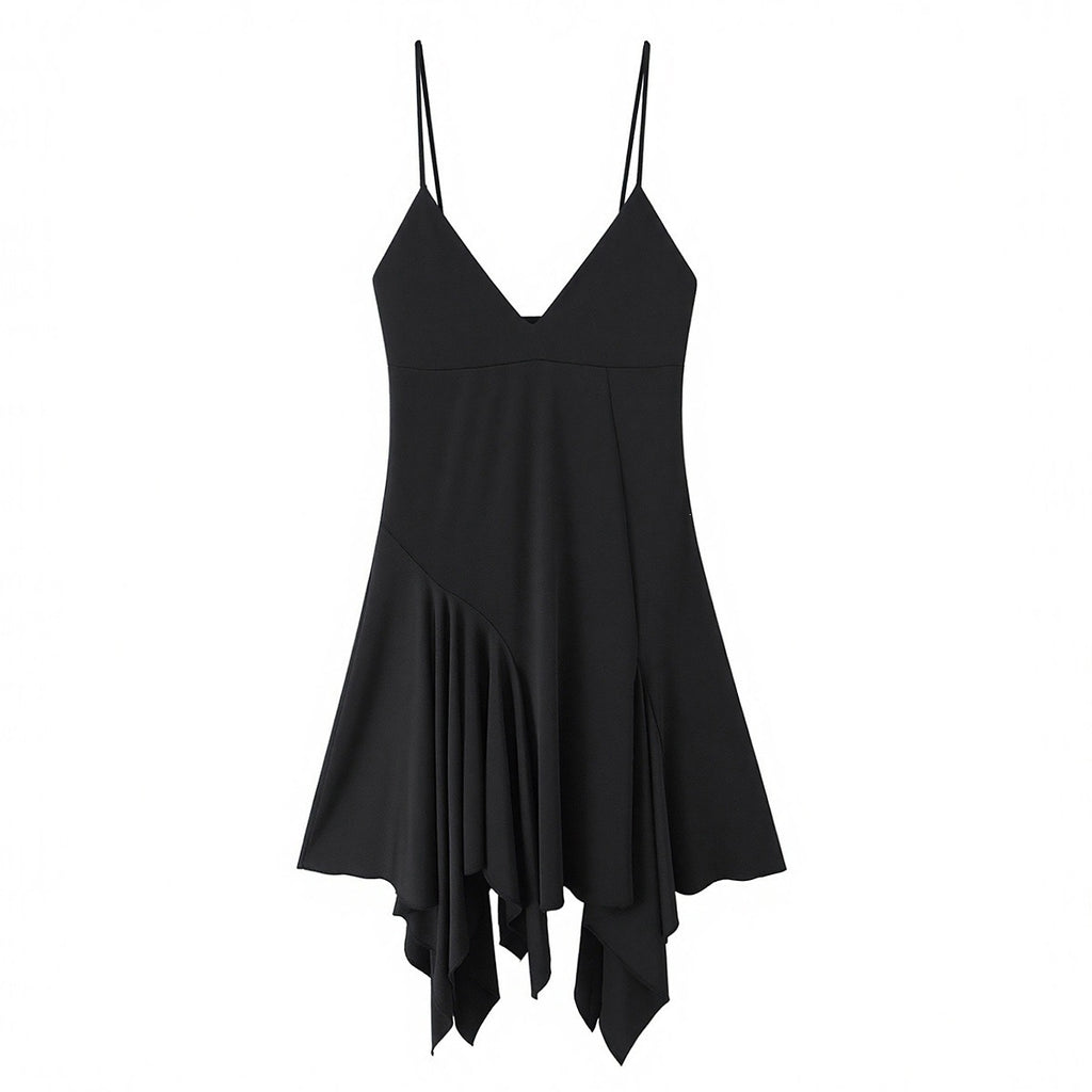 Robe Courte à Bretelles – Élégance Décontractée