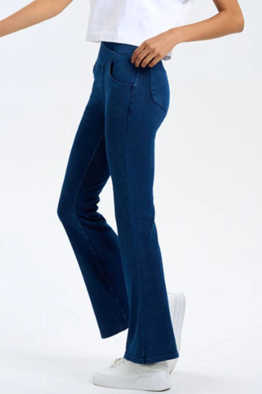 Jean Bootcut Stretch – Confort & Silhouette Élégante