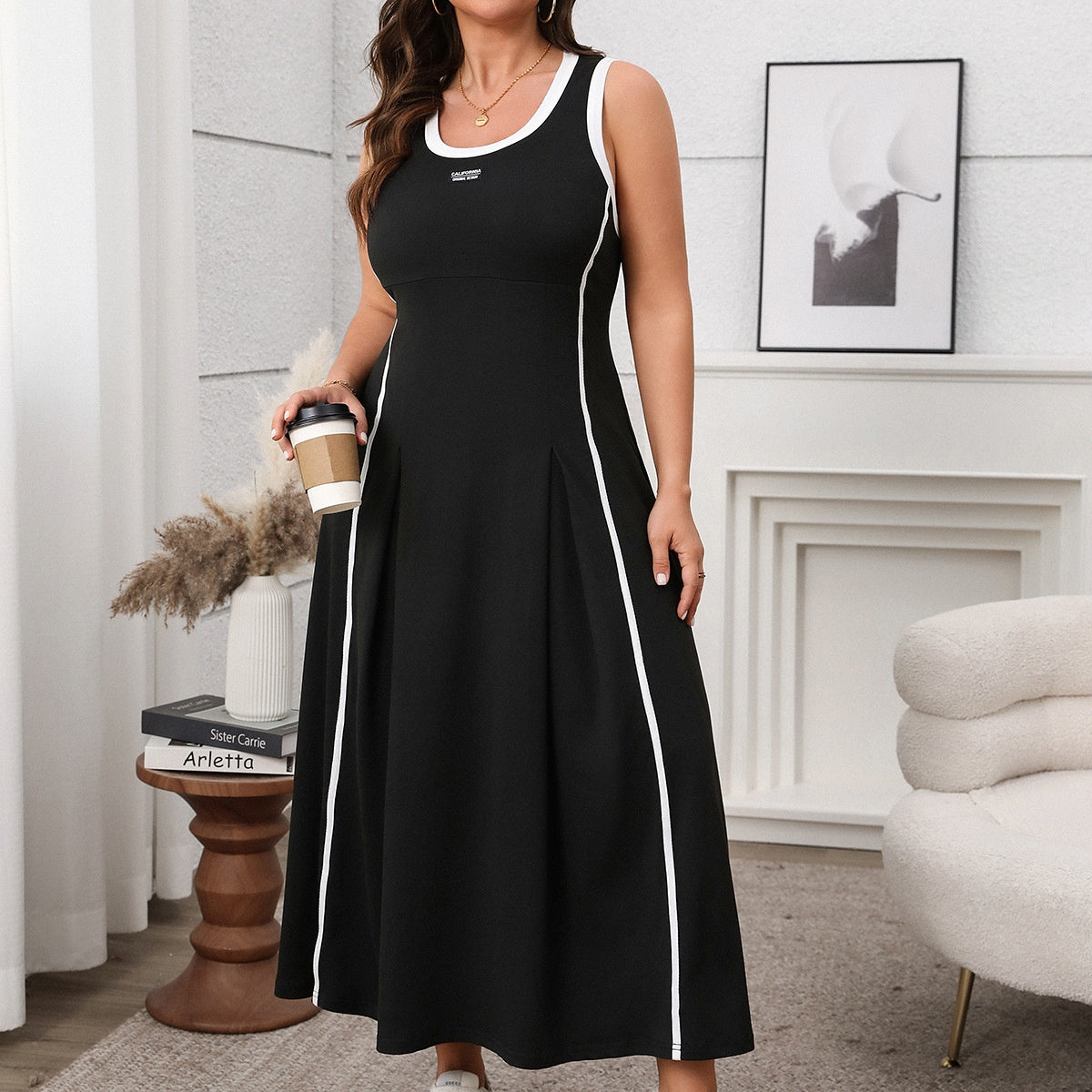 Robe Élégante Sans Bretelles – Taille Marquée