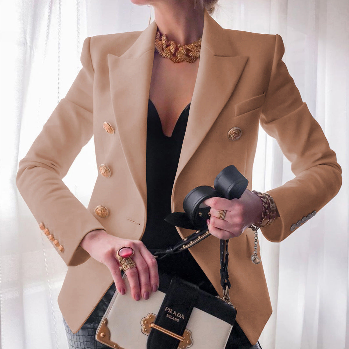 Veste Courte Élégante – Coupe Moderne