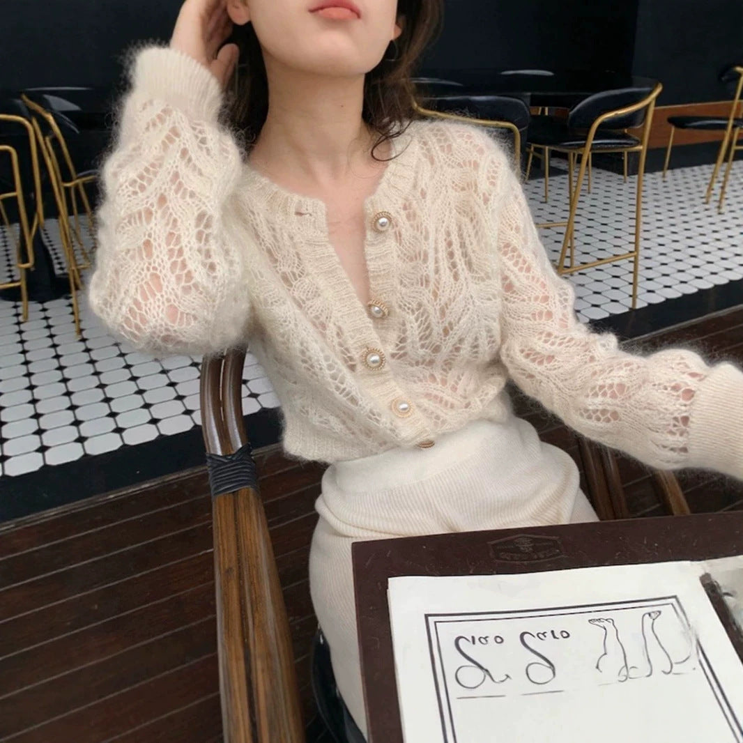 Gilet en Maille avec Dentelle – Détails Ajourés