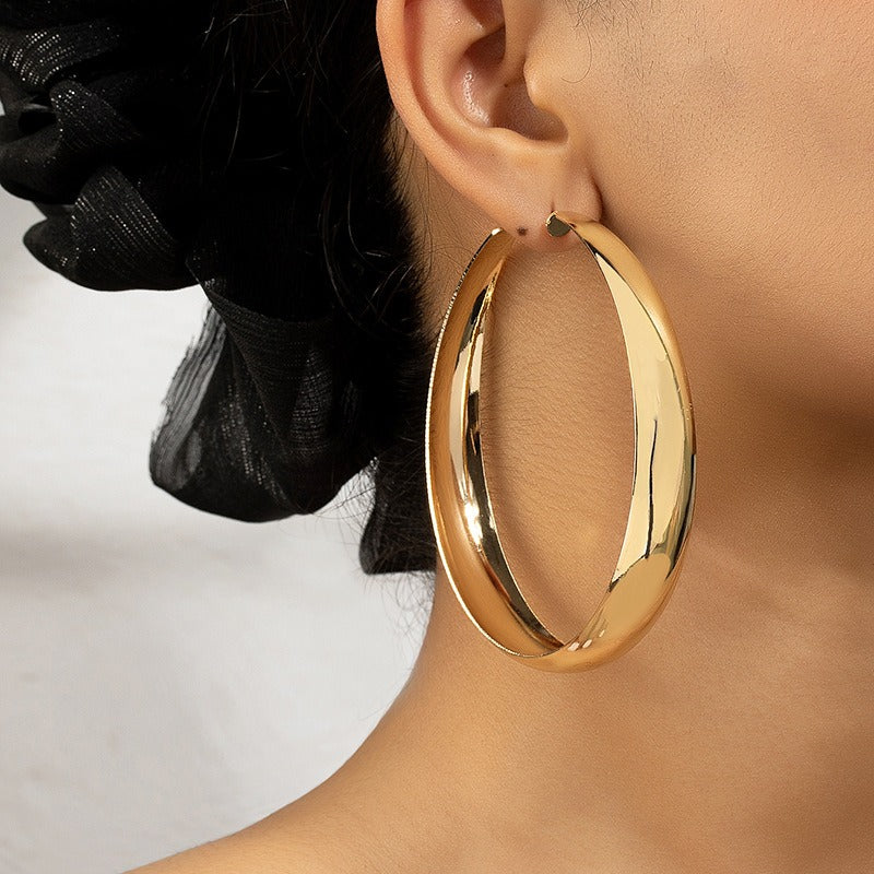Grandes Boucles d’Oreilles Créoles – Style Tendance