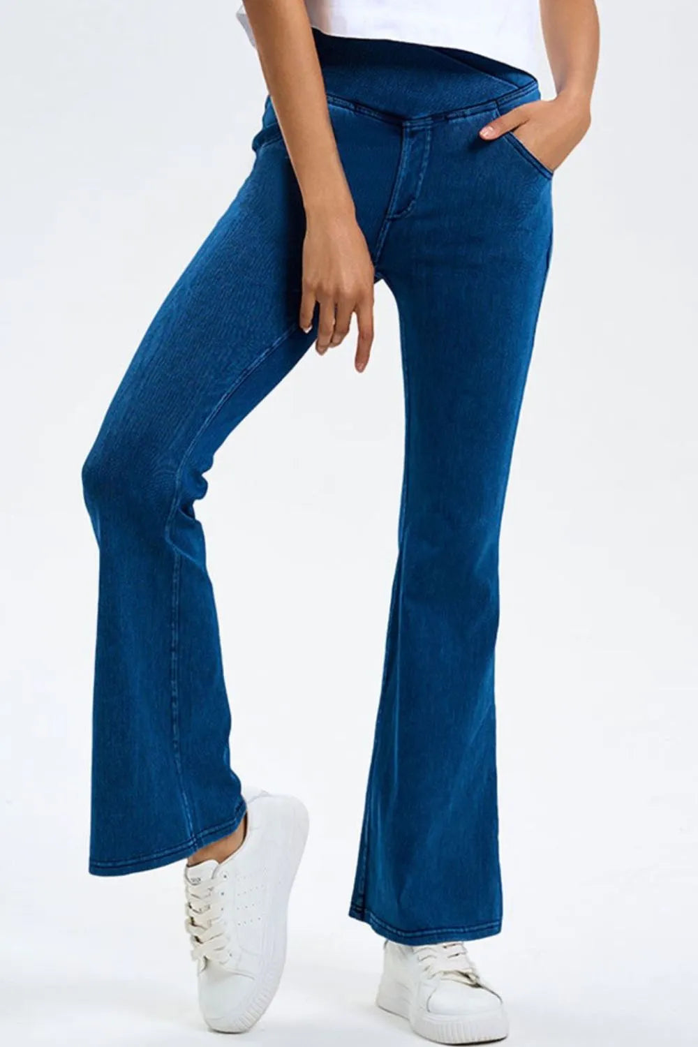 Jean Bootcut Stretch – Confort & Silhouette Élégante